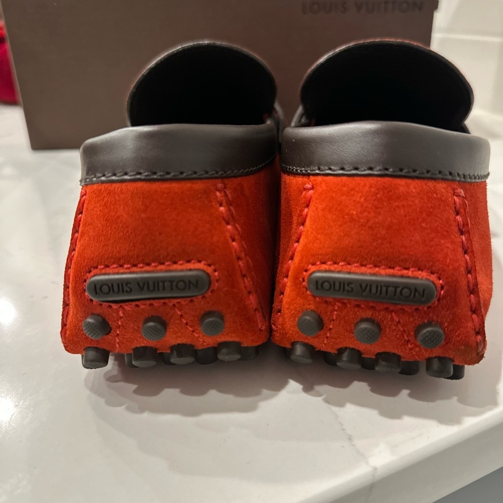 Louis Vuitton Men’s Loafers in RED size 8.5 LV size 8.5 - Picture 4 of 9
